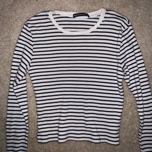 BRANDY MELVILLE striped sweater black and white
